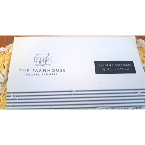 New Rachel Ashwell The Farmhouse Placemats Set of 4 Crochet Yellow White 15" - Picture 4 of 6